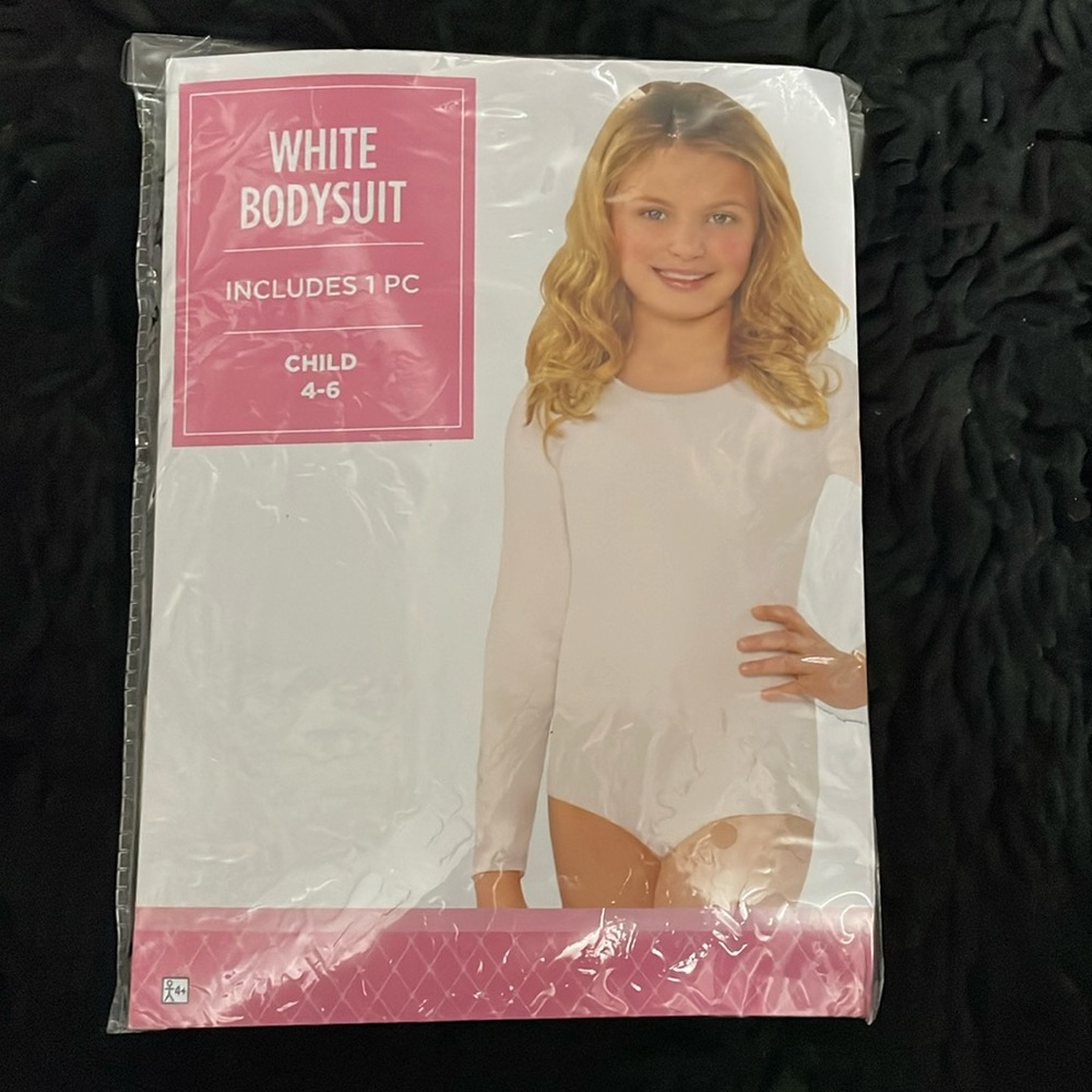Child 4-6 White bodysuit